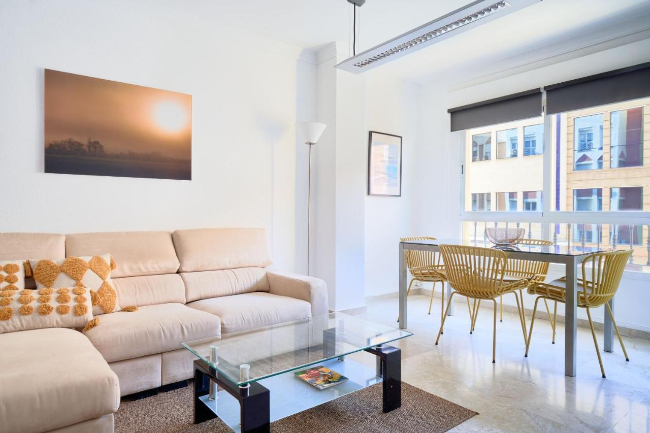 Apartamento 3 Dormitorios Centrico - Parking Incluido 马拉加 外观 照片