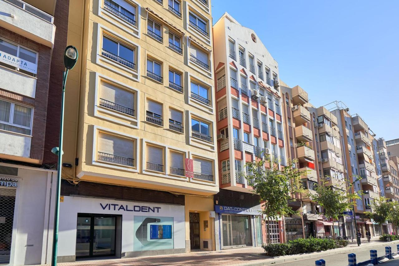 Apartamento 3 Dormitorios Centrico - Parking Incluido 马拉加 外观 照片